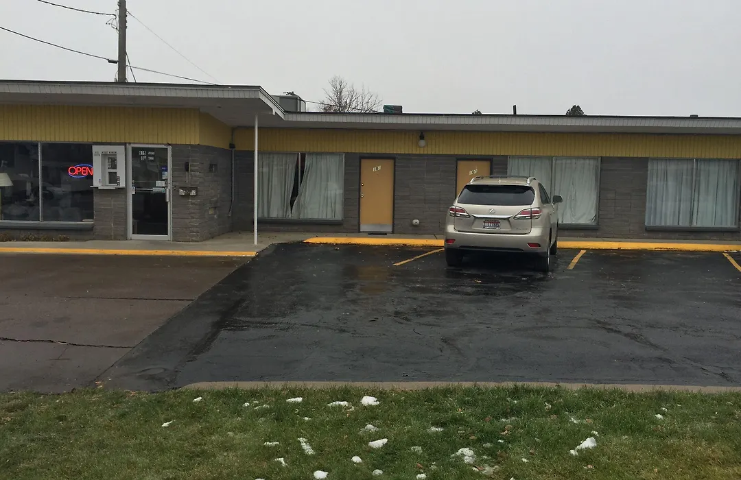 Hilander Motel-1