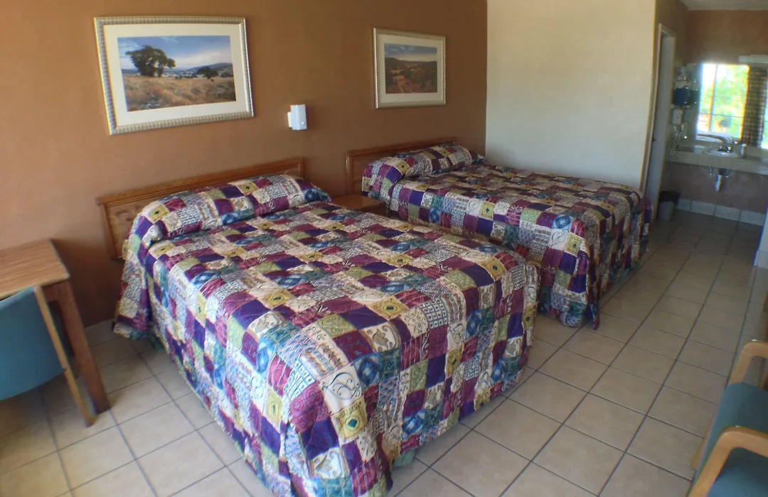 Budget Inn Motel-1