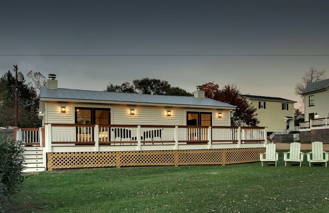 White Moose Inn-1