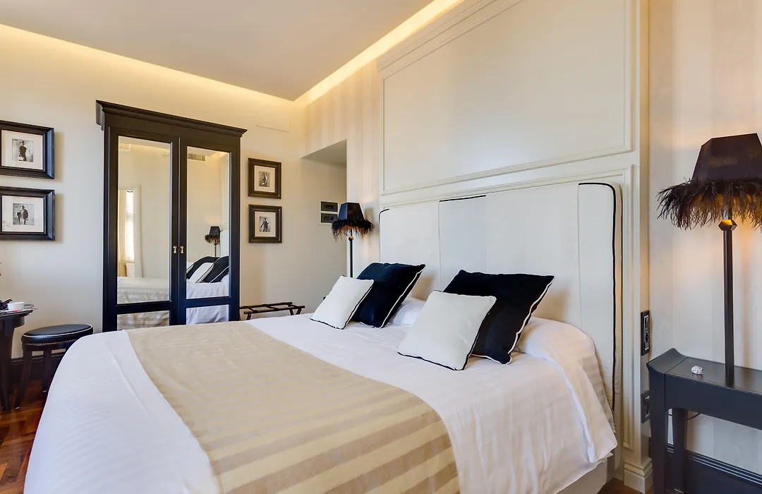 Bellezza Al Colosseo - B&B & Apts-1