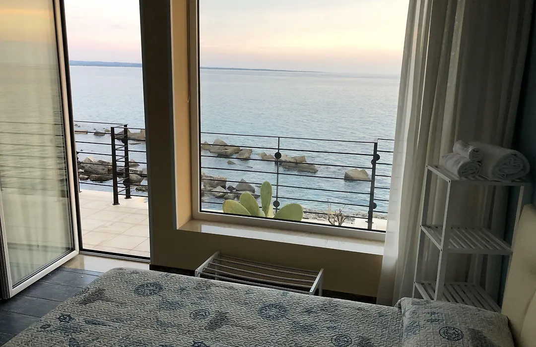 Palace Blu Mare-1