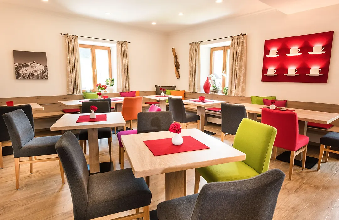 Bayern Resort Hotel - Adults only - mit Zugspitzblick - Eibsee-Nähe - Wellnessbereich - Naturpool im Sommer-1