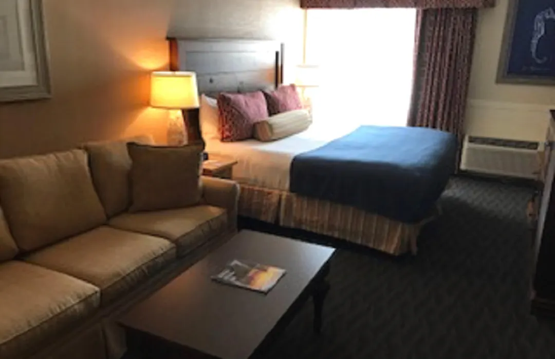 Avenue Inn & Spa-1