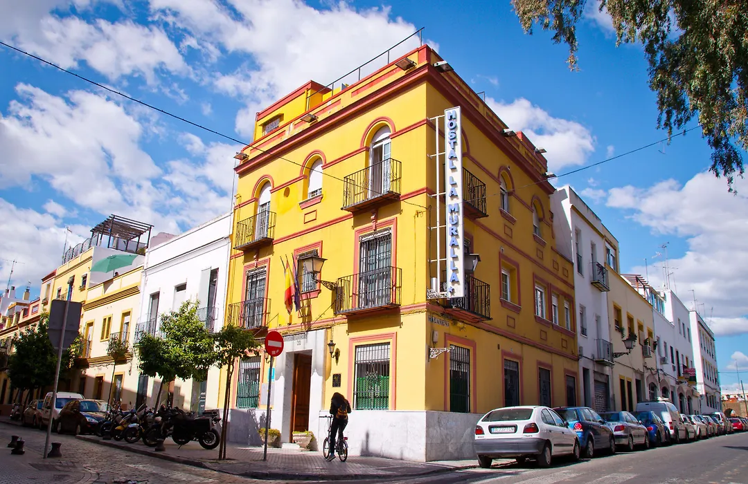 Hostal La Muralla-1