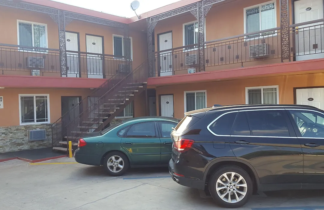 Travel Inn-1