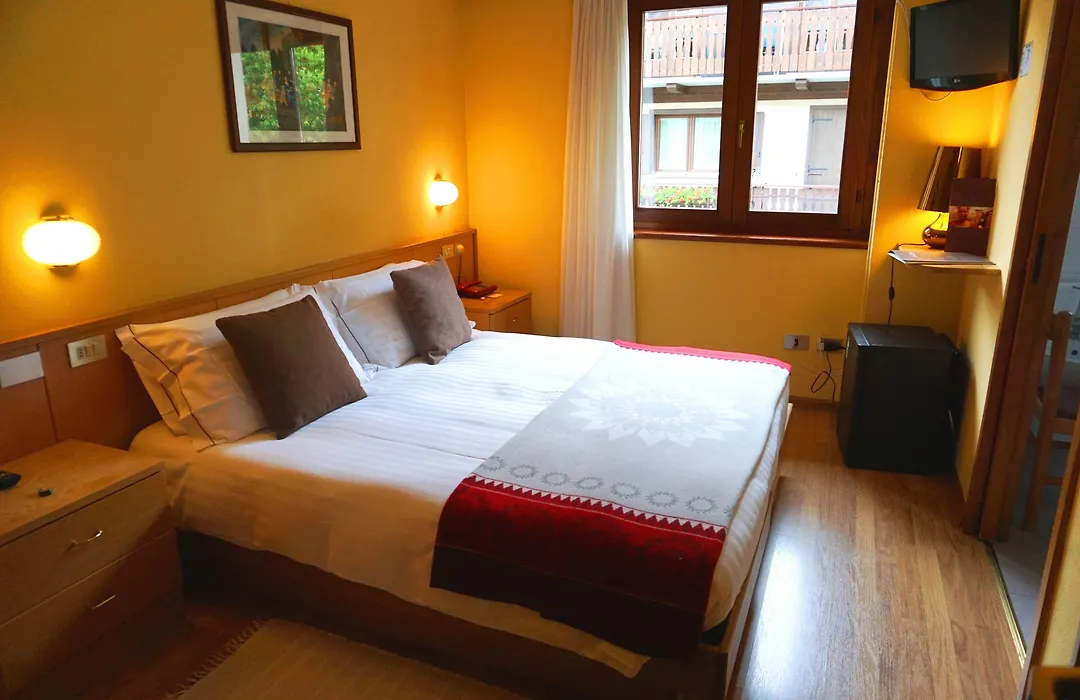 Olimpia Hotel-1