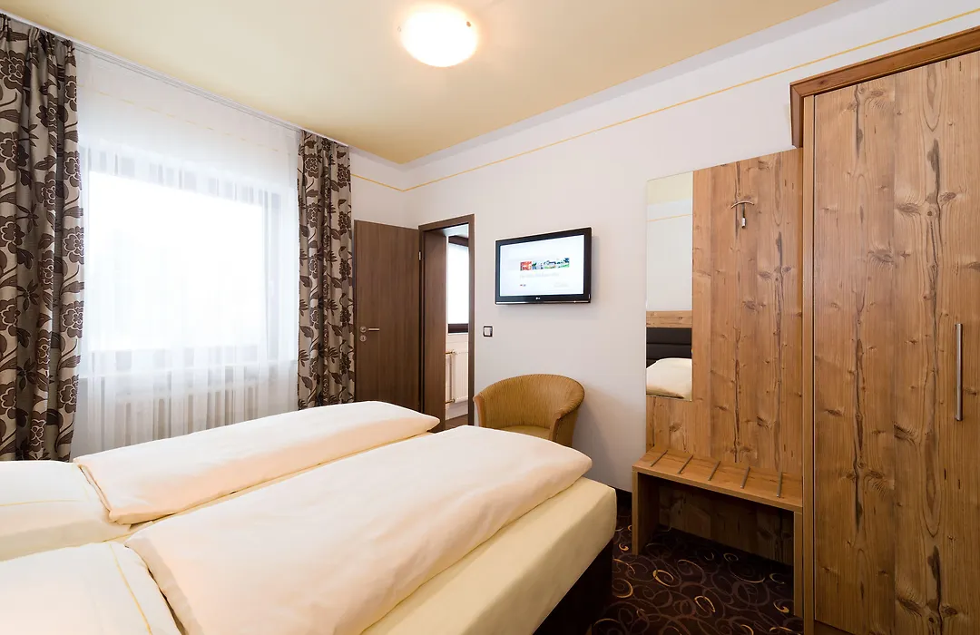 Hotel Schneider-1