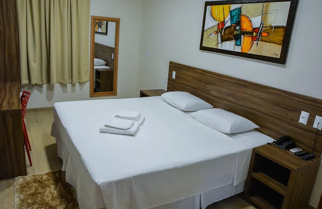 Mac Hotel-1