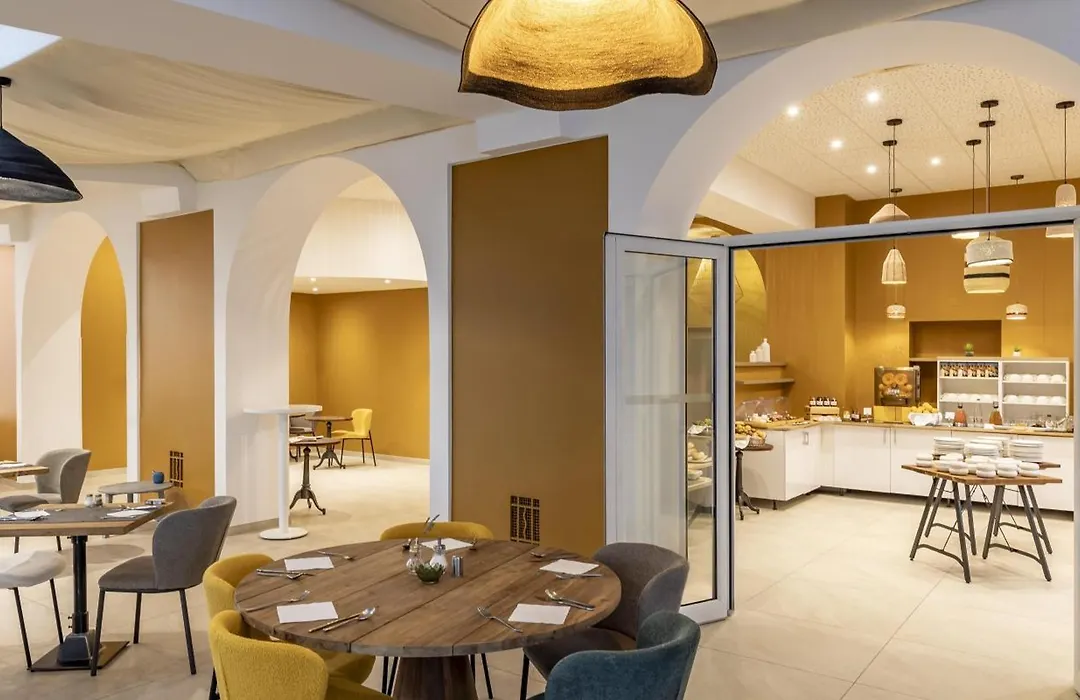 Best Western Plus Soleil et Jardin-1