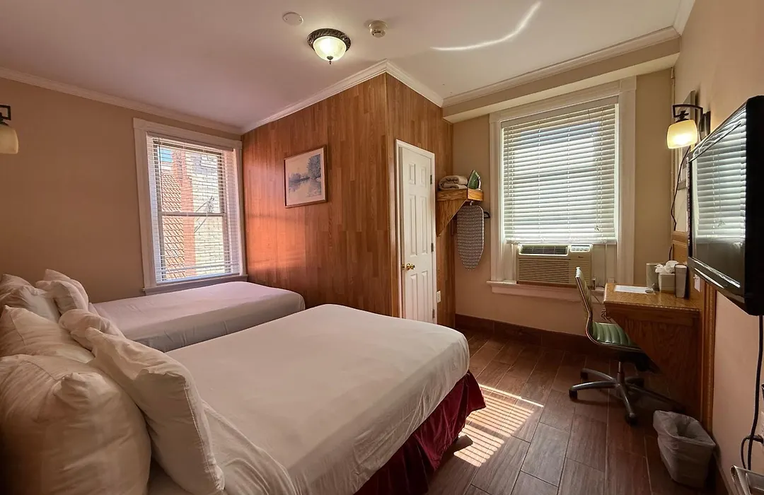 The Baron Hotel-1