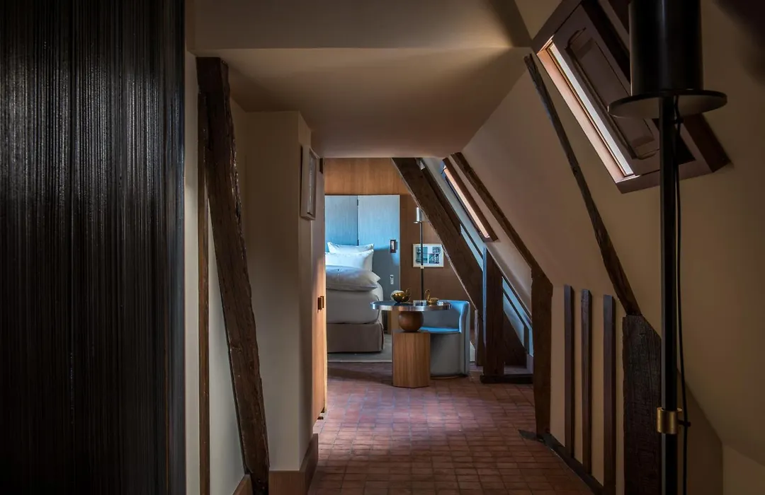 Cour des Vosges-1