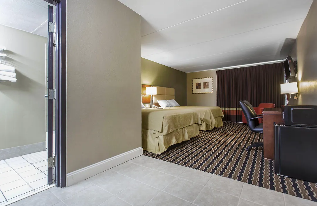 Super 8 By Wyndham Rocky Mount I-95 Exit 145-1