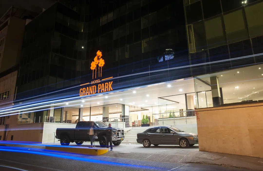 Hotel Grand Park-1