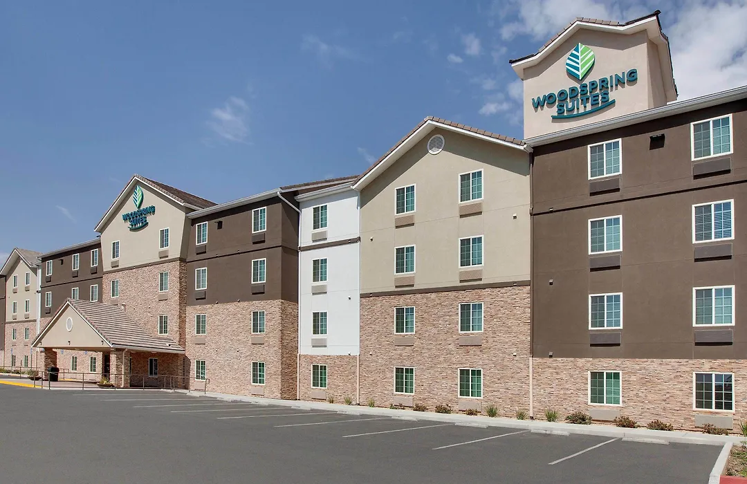 Woodspring Suites Bakersfield East-1