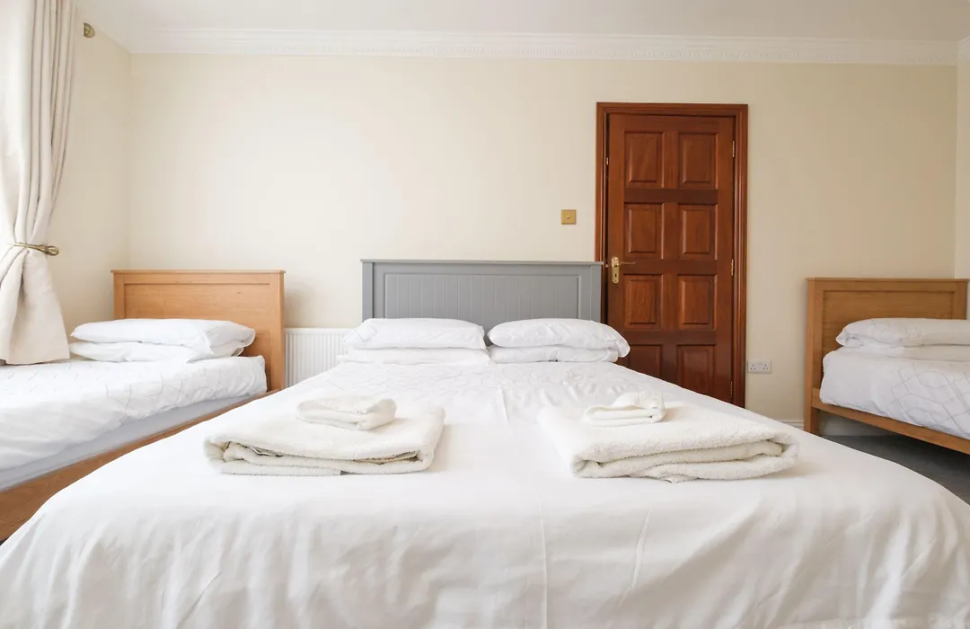 Four Seasons B&B-1