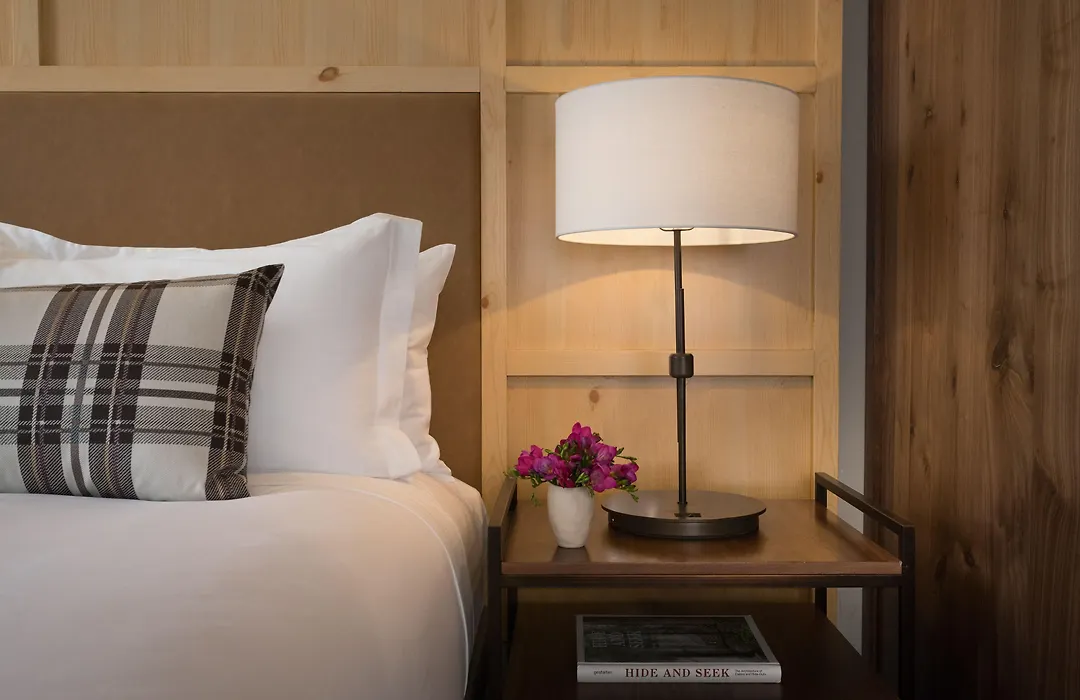 Limelight Hotel Denver-1