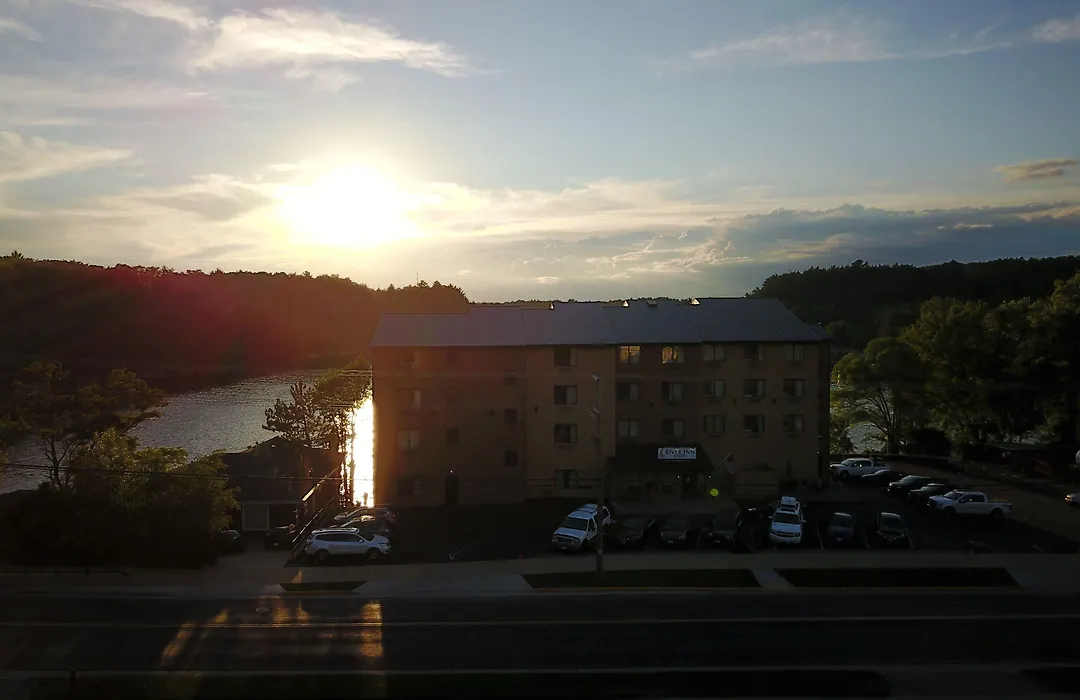 Natura Vue Resort & Boathouse-1
