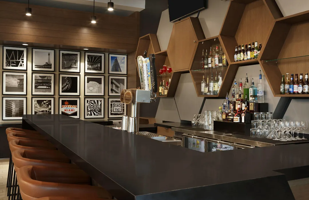 Four Points By Sheraton Miami Airport-1
