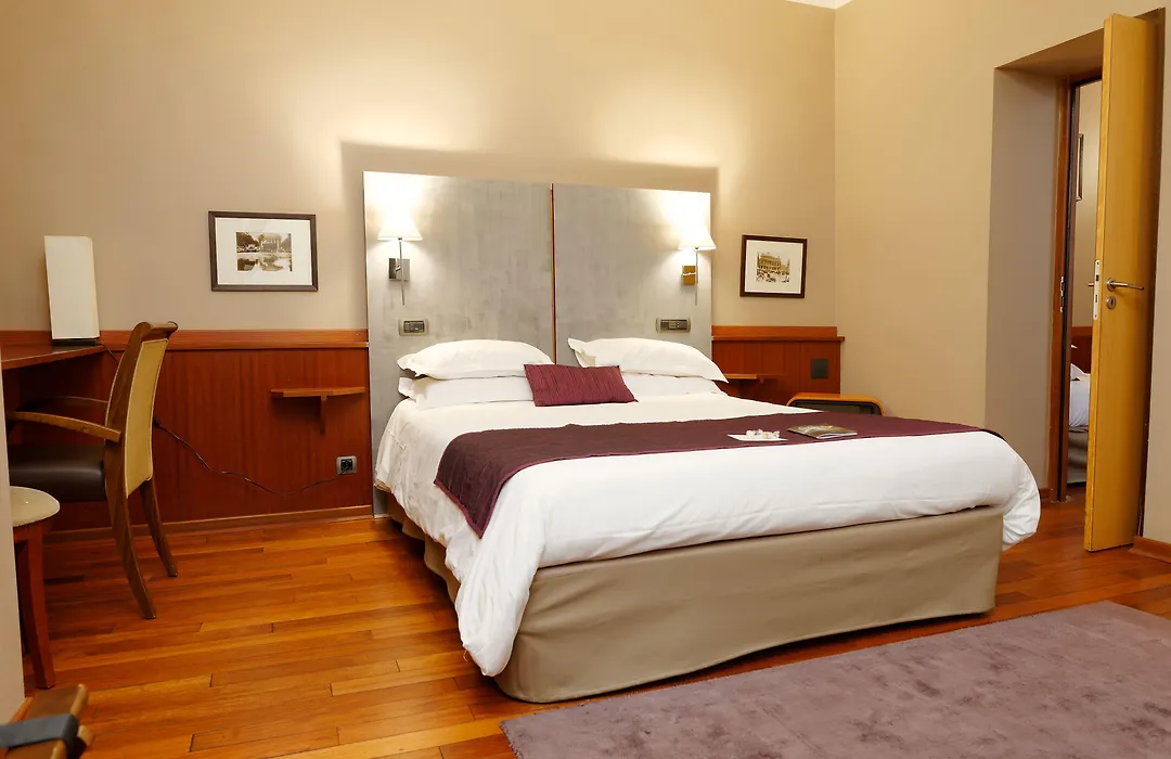 Hotel George Sand Opera Paris-1
