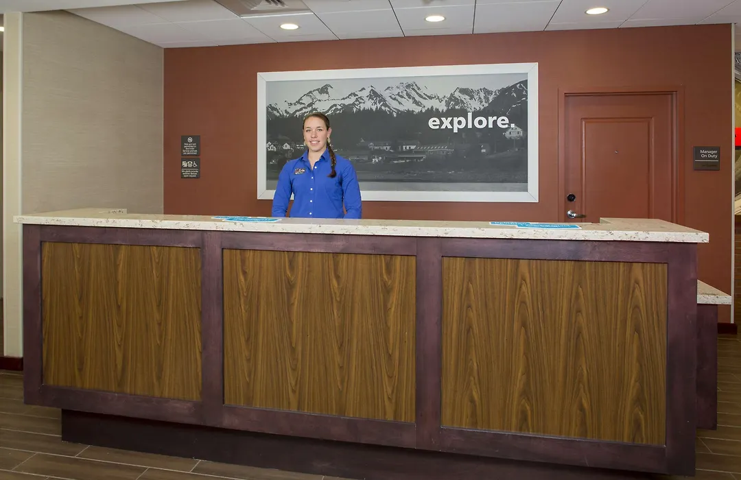 Hampton Inn & Suites Manchester, Vt-1
