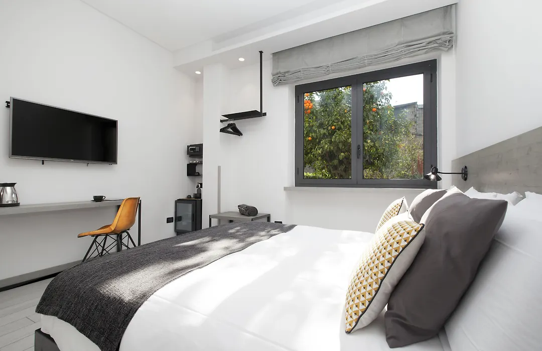 La Ferrovia Guest House-1