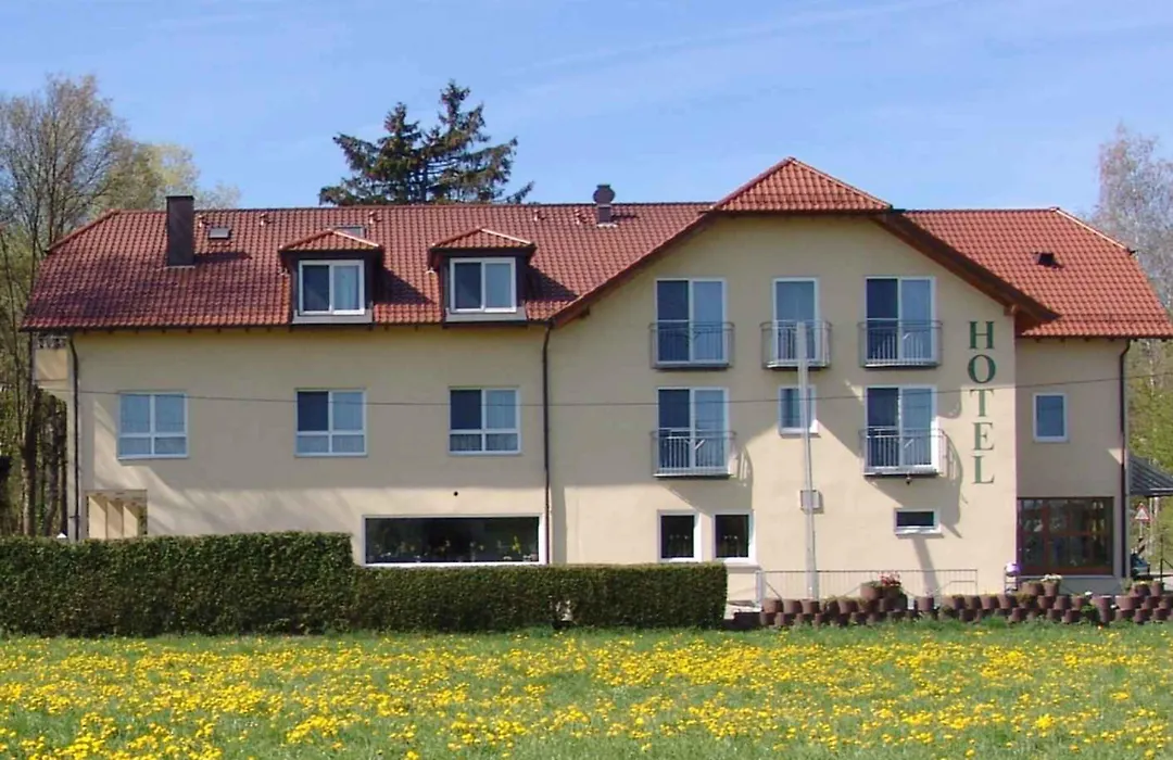 Hotel&Restaurant Dornweiler Hof-1