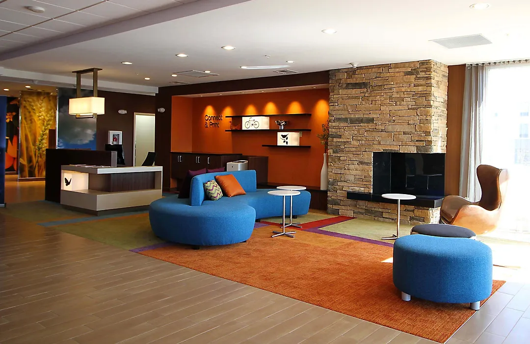 Fairfield Inn & Suites By Marriott London-1