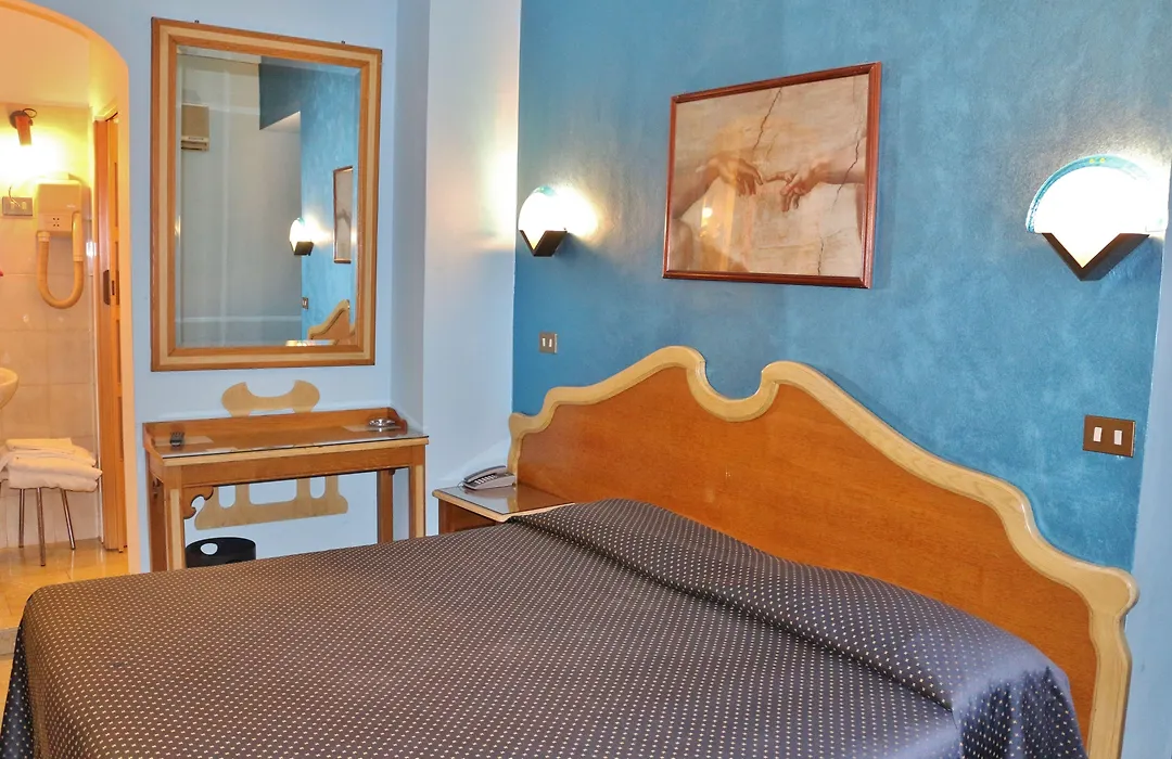 Hotel Rey-1
