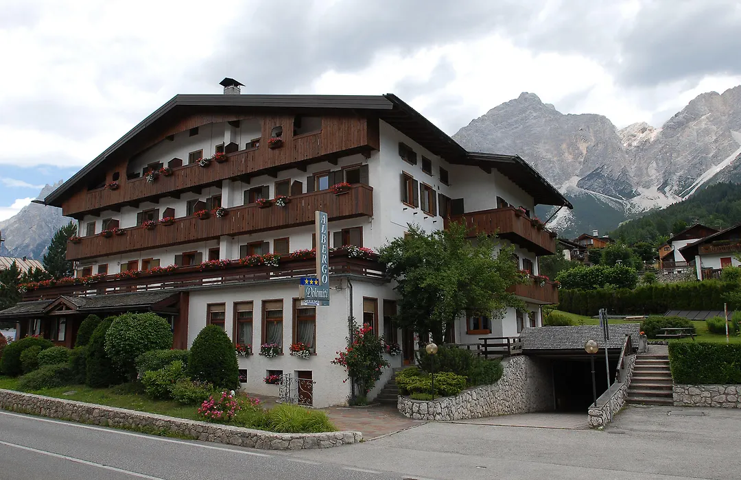 Hotel Albergo Dolomiti-1