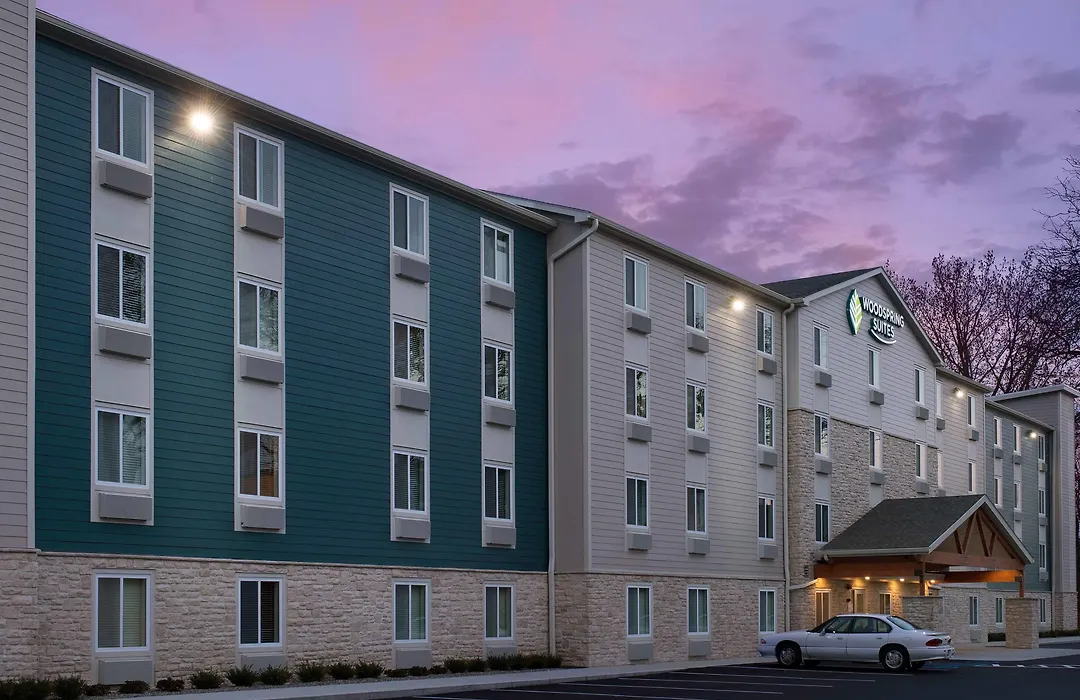 Woodspring Suites Providence-1