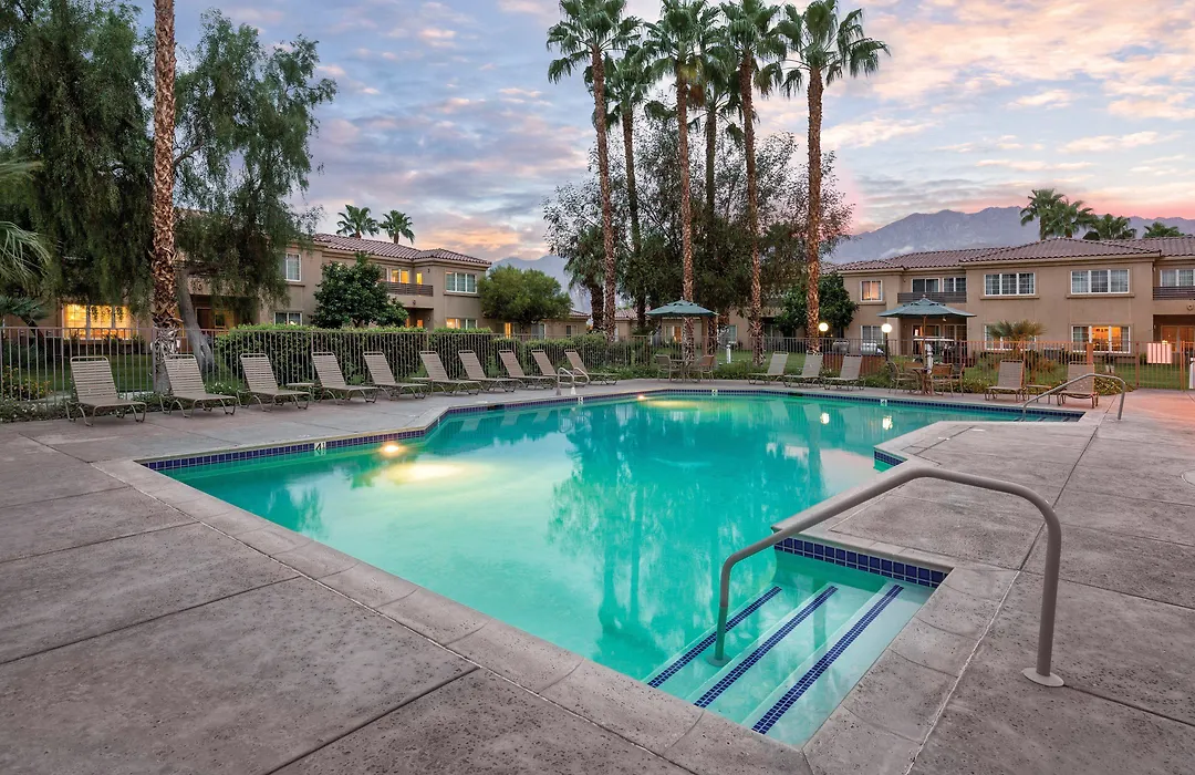 Worldmark Cathedral City-1