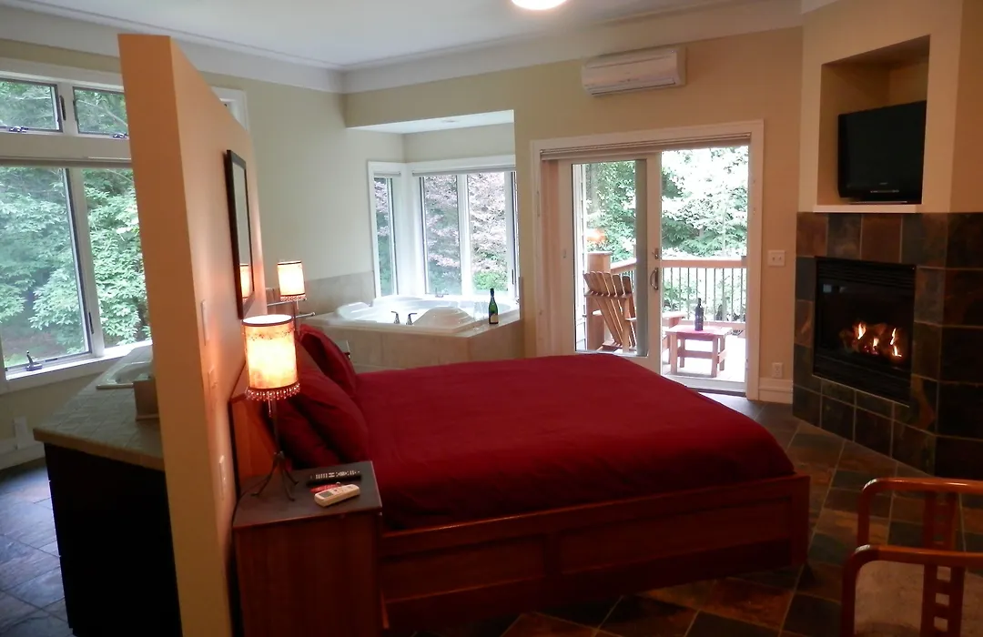 Pigeon Creek Inn - Adults Only-1