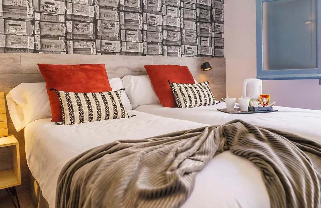 Bypillow Wander (Adults Only)-1