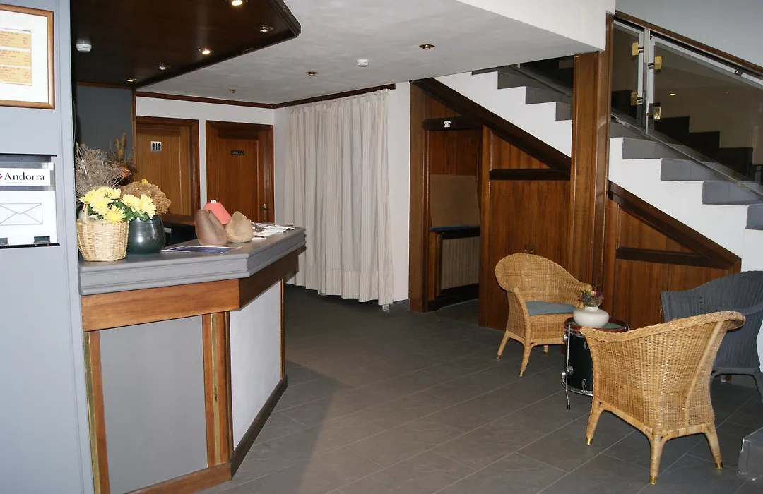 Hotel Font Del Marge-1