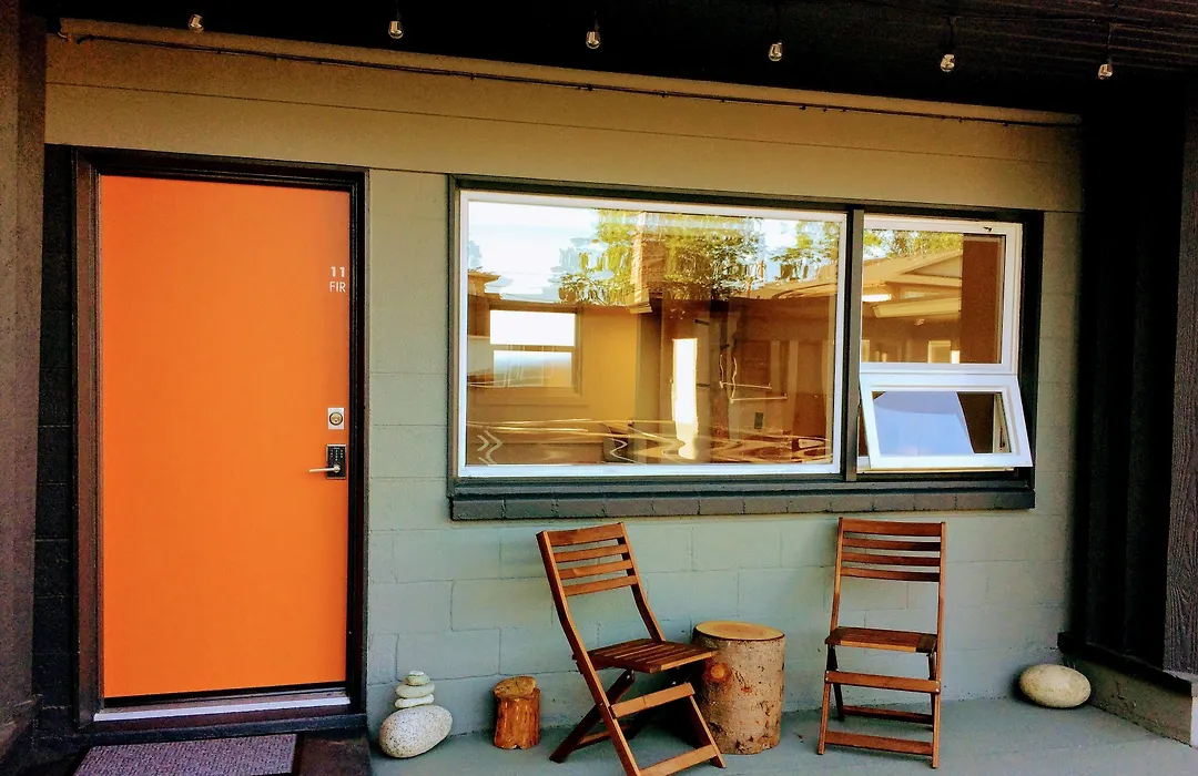Heliotrope Hotel-1