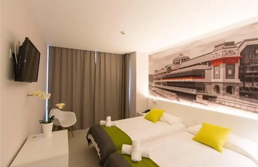 Bilbao City Rooms-1