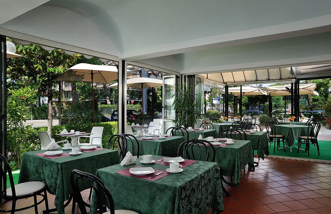 Hotel Suisse-1