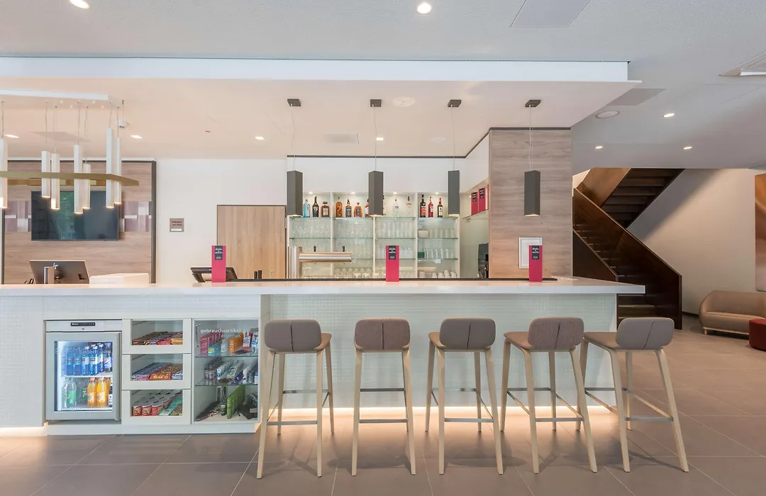 Hampton By Hilton Frankfurt City Centre East-1