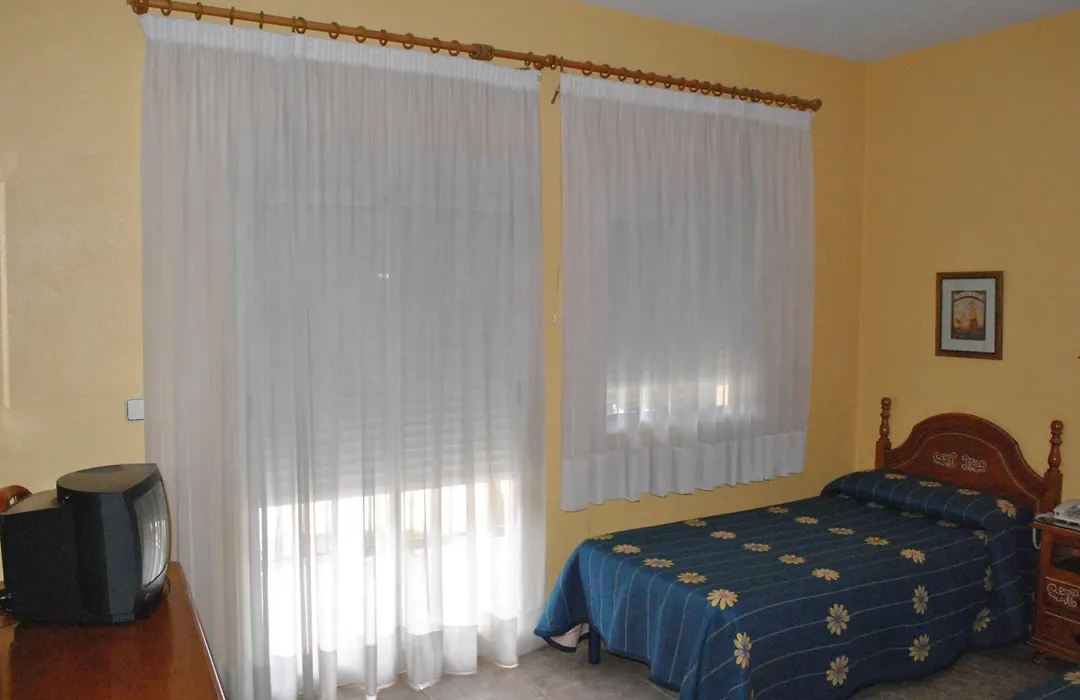 Hostal Rey Teodomiro-1