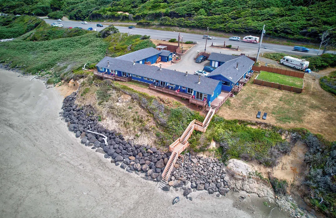 Moolack Shores Inn-1