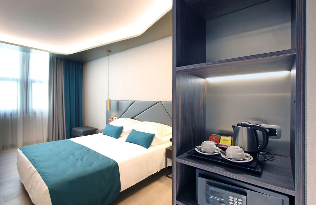 The Hive Hotel-1
