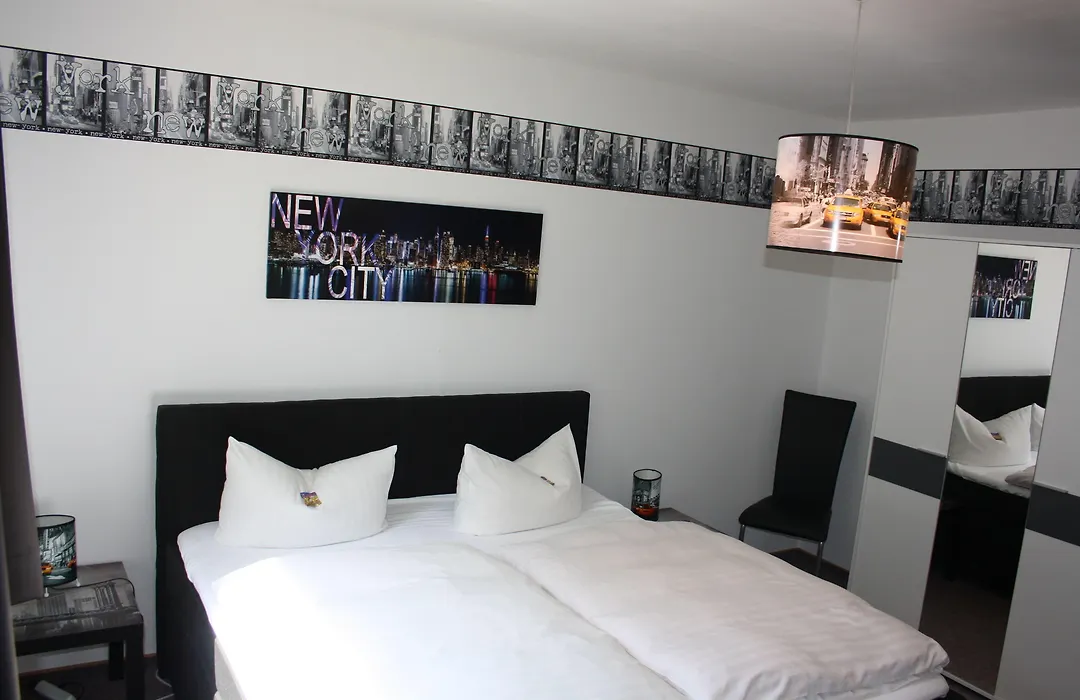 Hotel Haus Hubertus-1