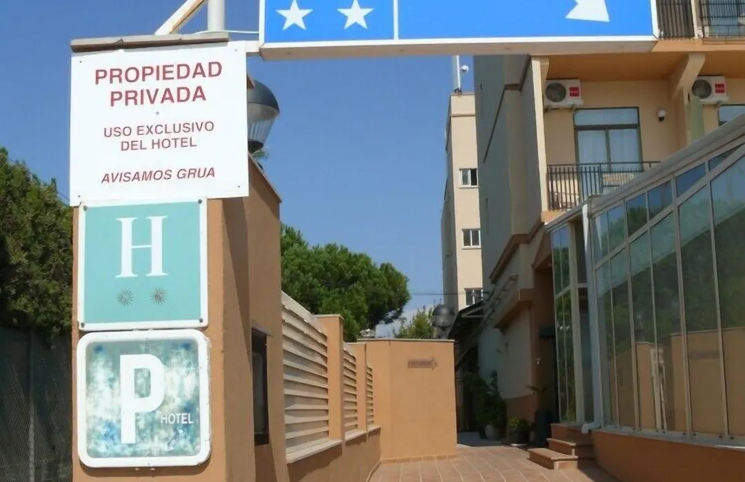 Hotel Aloha-1