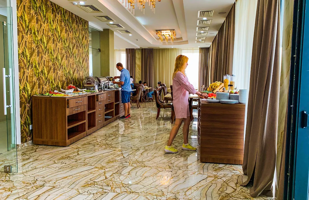 Lisi Hills Hotel-1
