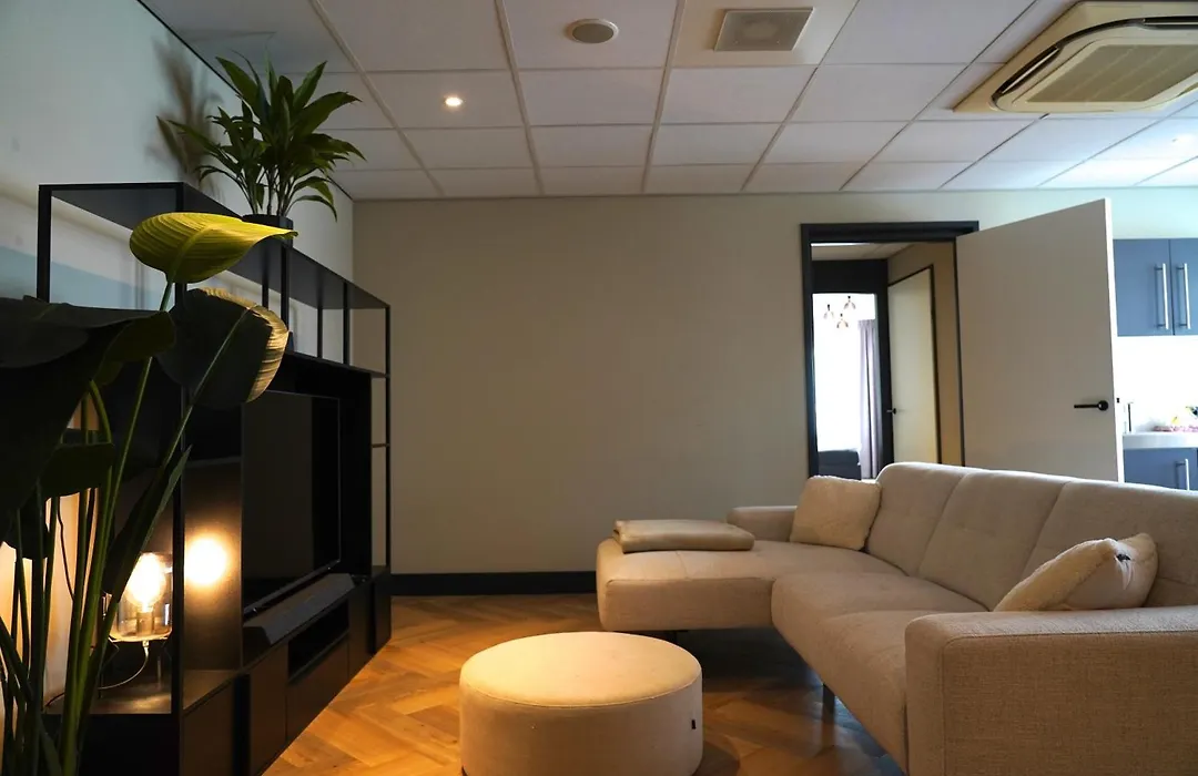 Hotel Alkmaar - Bar & Restaurant - Meeting & Events-1