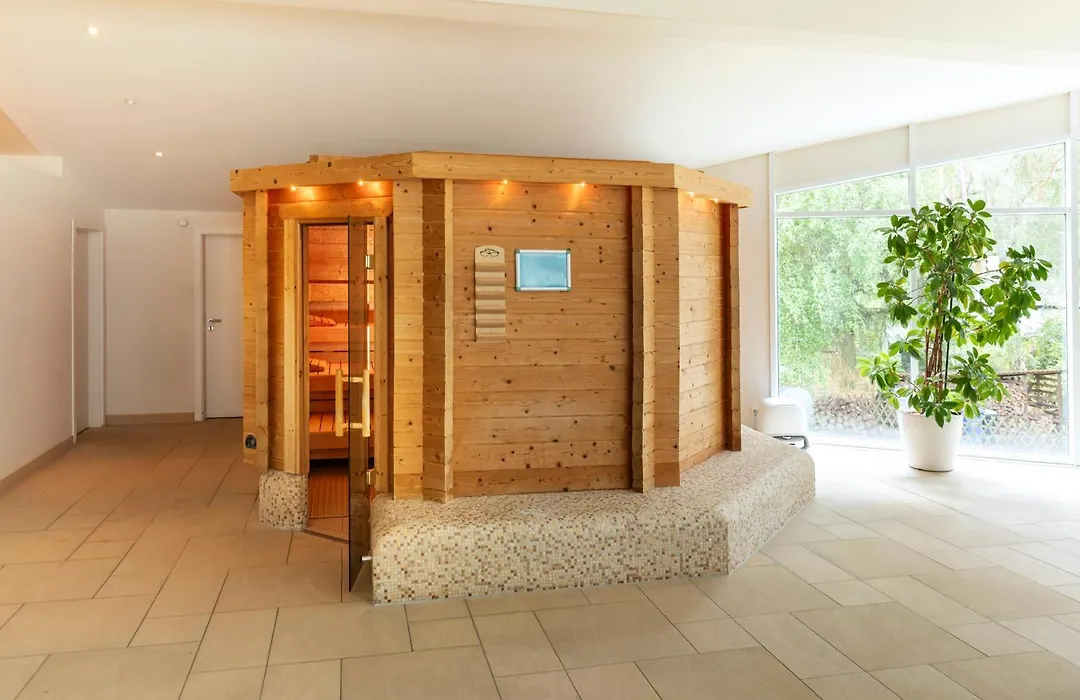 Strandhotel Fischland-1