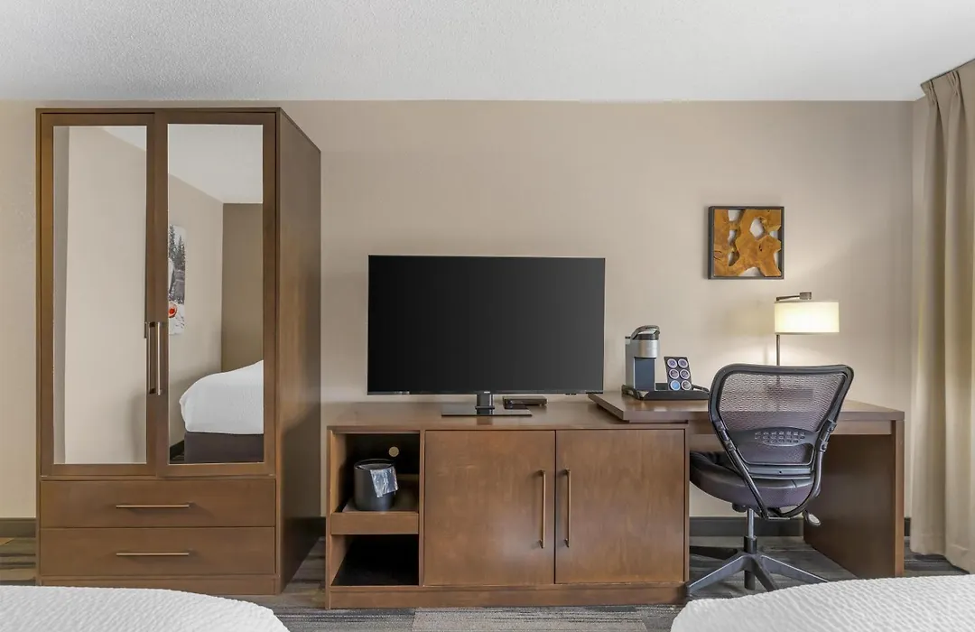 Best Western Plus Mccall Lodge And Suites-1