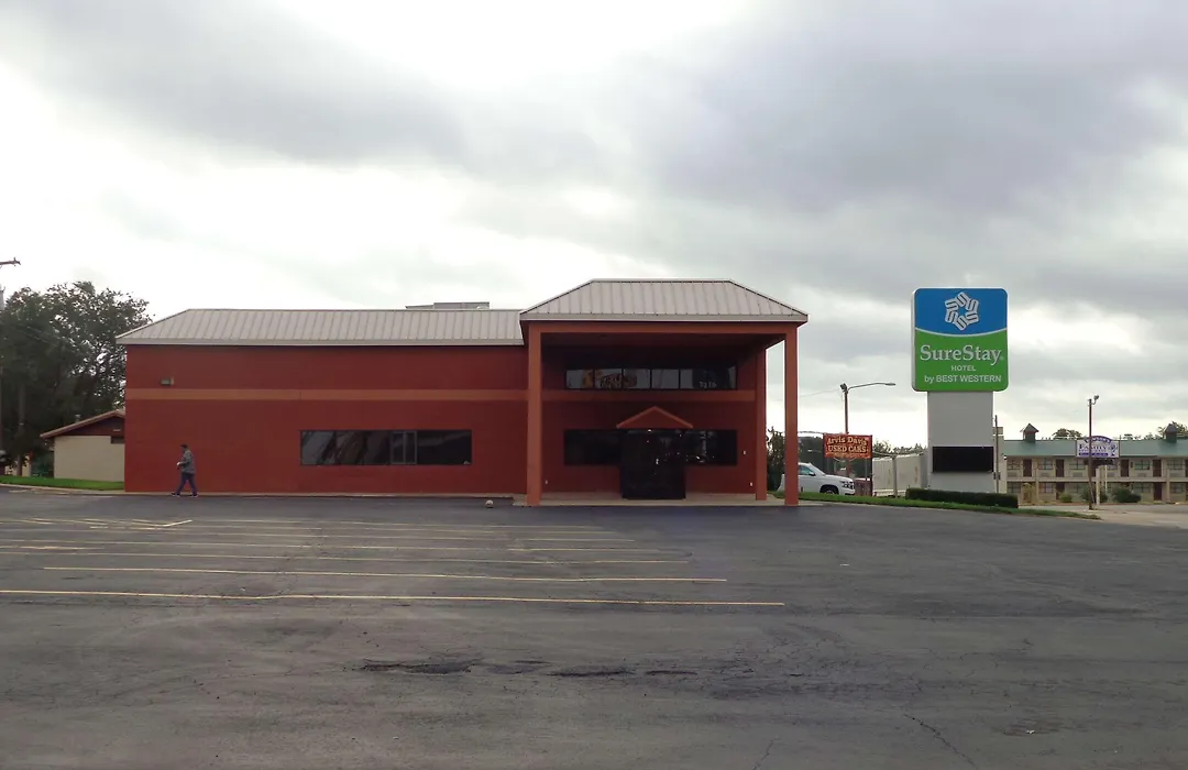 Surestay Hotel By Best Western Childress-1