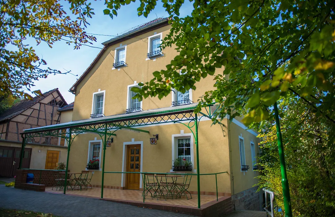 Gast- und Pensions-Haus Hodes-1
