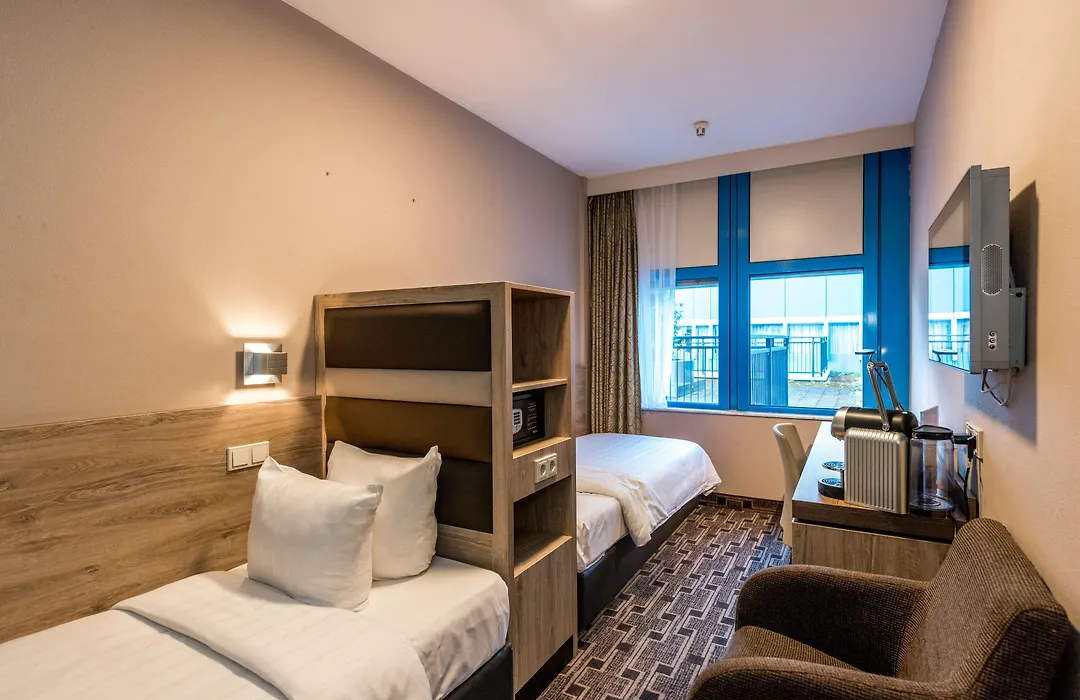 Xo Hotels Blue Square-1